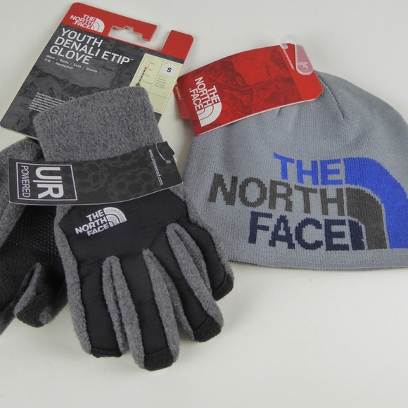 The North Face Other - North Face Denali Gloves  Anders Reversible Beanie